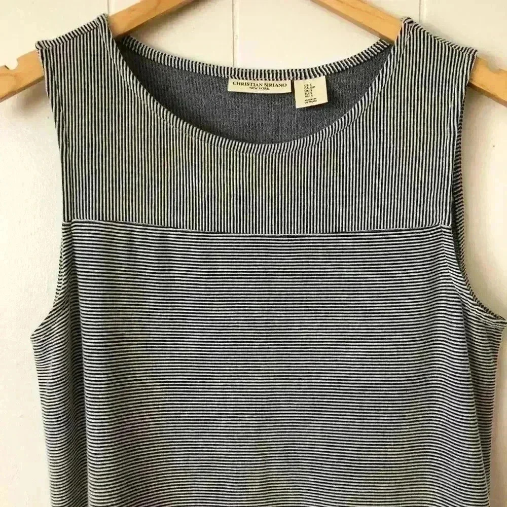 Christian Siriano Women's Striped Sleeveless Navy Blue & White Top Blouse Size S - Picture 5 of 6